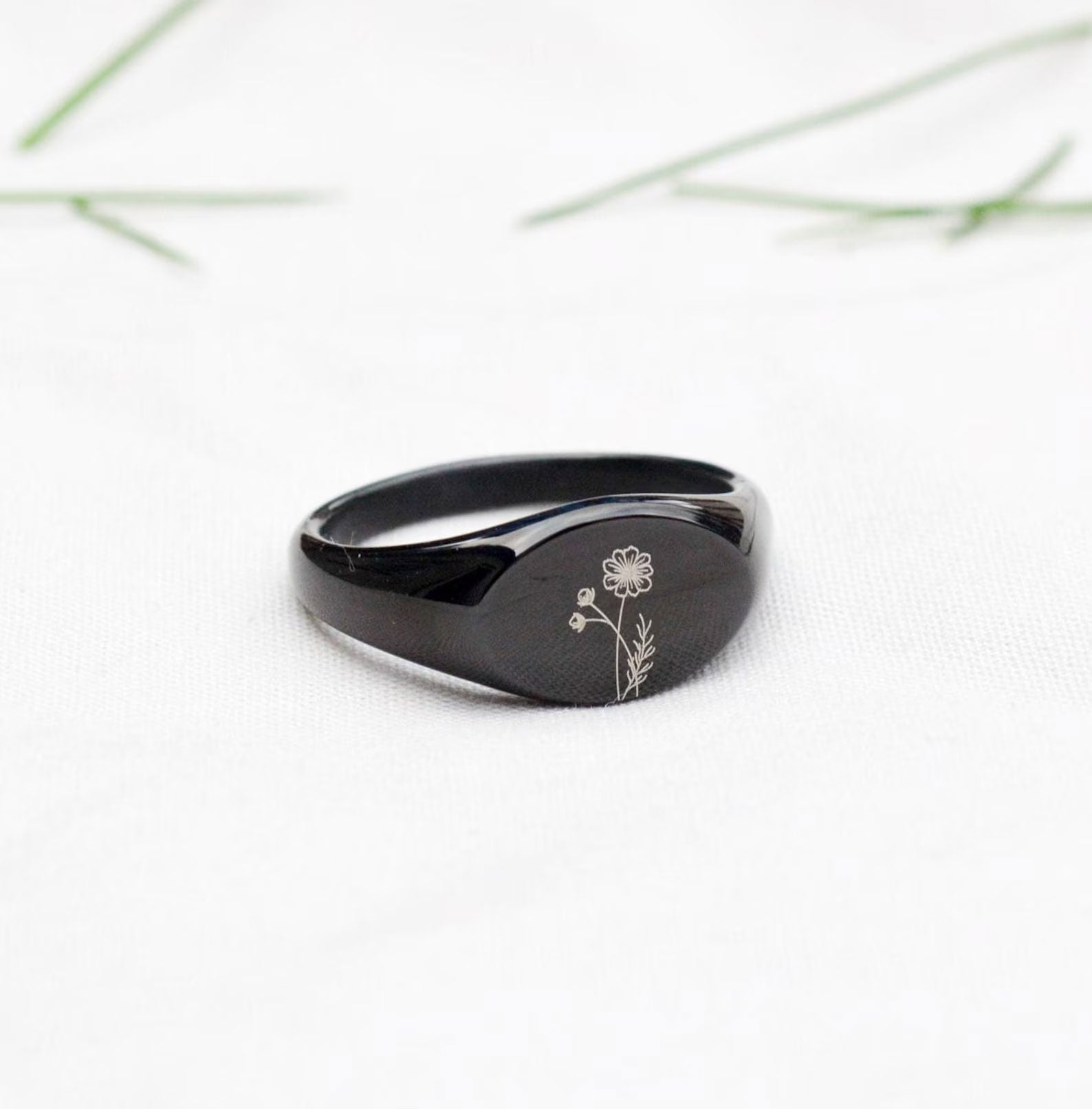Personalised Black Birthflower Ring